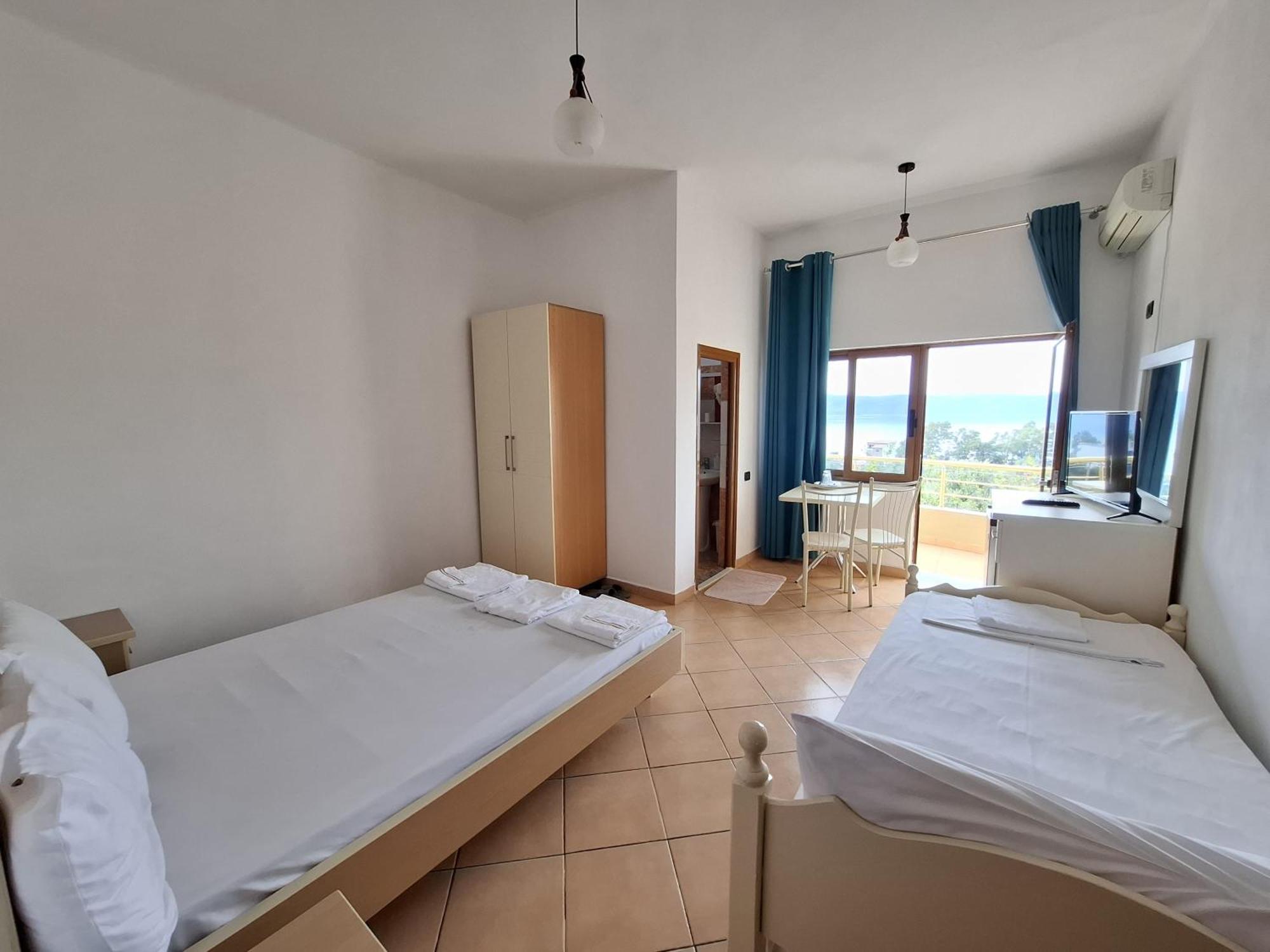Hotel Sirena Radhimë Εξωτερικό φωτογραφία